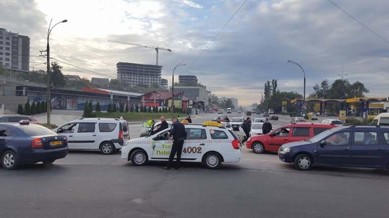 Checking of taxi drivers from Capital. Defies that put in danger customer's life (Photo)