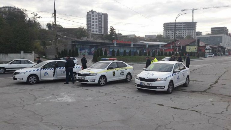 Checking of taxi drivers from Capital. Defies that put in danger customer's life (Photo)