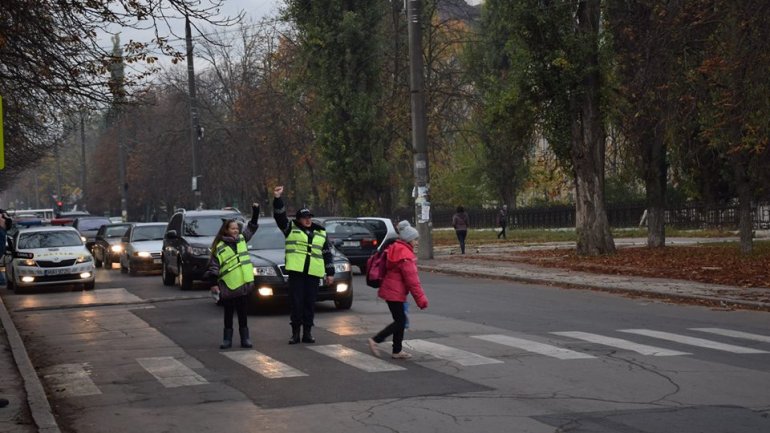 Young pedestrians temporarily became Patrol Officers (Photo)