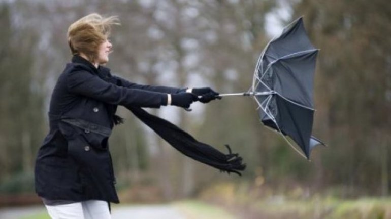 ORANGE Warning of stiff wind issued across Moldova 