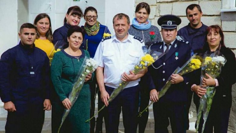 Flowers and nice words for World Teacher Day in Cezar Radu Gymnasium in Hânceşti