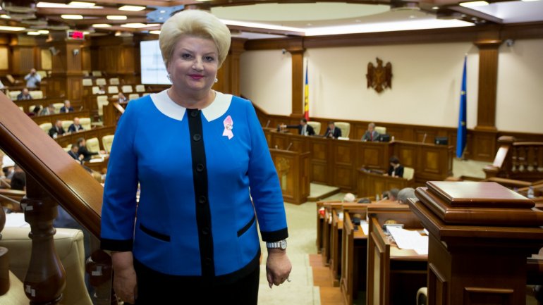 Women from Parliament unite to raise Breast Cancer Awareness