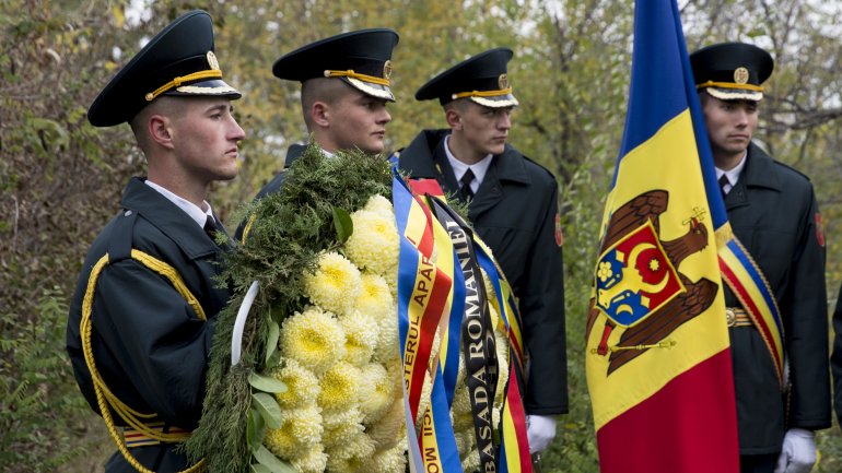 Romanian Armed Forces Day celebrated in Chisinau (PHOTOREPORT)