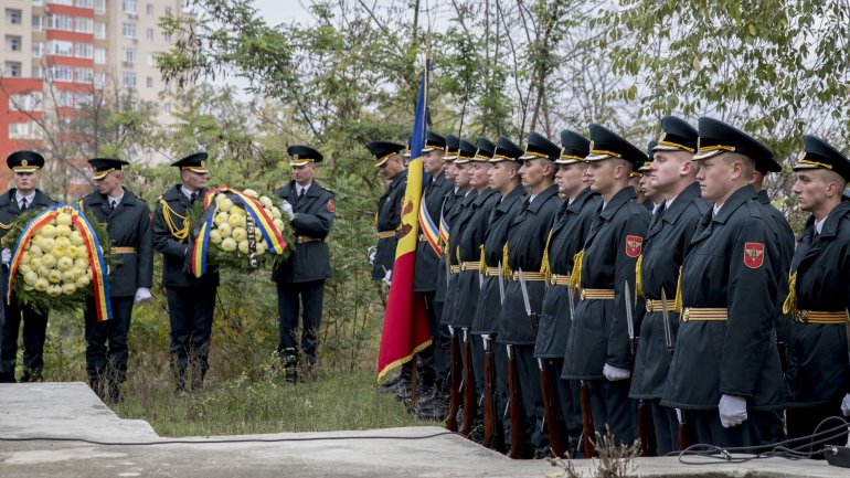 Romanian Armed Forces Day celebrated in Chisinau (PHOTOREPORT)