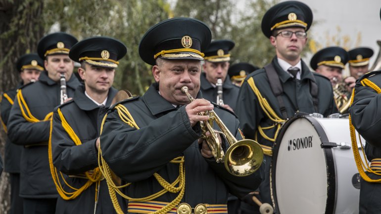 Romanian Armed Forces Day celebrated in Chisinau (PHOTOREPORT)