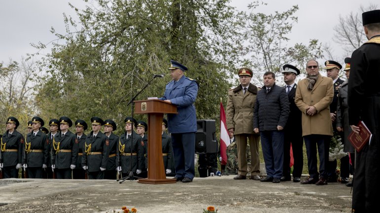 Romanian Armed Forces Day celebrated in Chisinau (PHOTOREPORT)