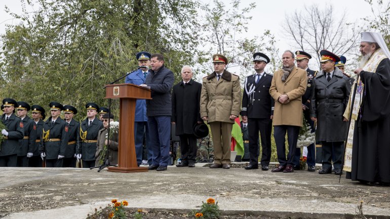 Romanian Armed Forces Day celebrated in Chisinau (PHOTOREPORT)