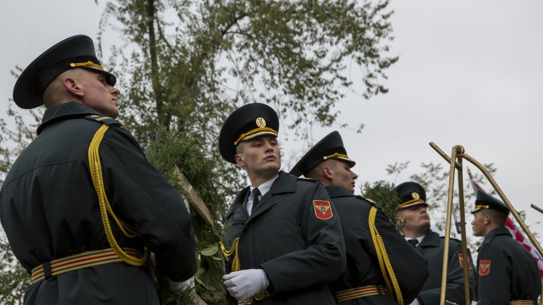 Romanian Armed Forces Day celebrated in Chisinau (PHOTOREPORT)