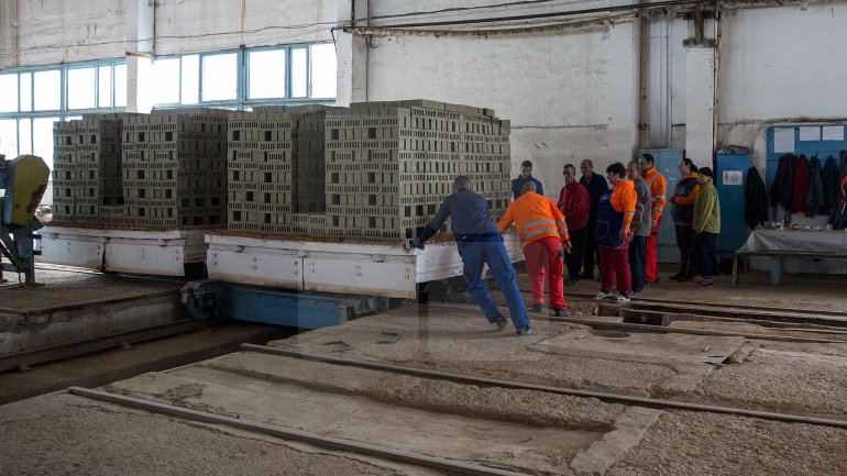 Brick Factory from Anenii Noi is back in business (PHOTOREPORT)