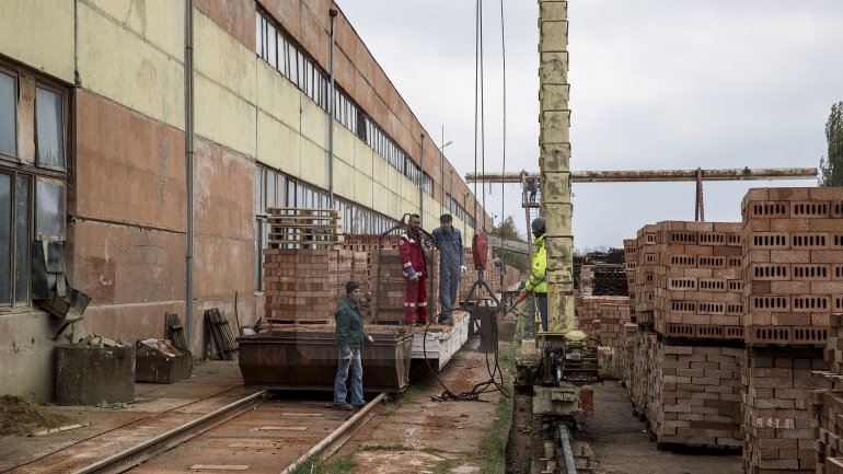 Brick Factory from Anenii Noi is back in business (PHOTOREPORT)