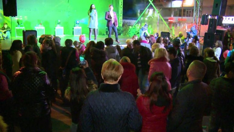 Ialoveni celebrated City Day to midnight with a concert and fireworks