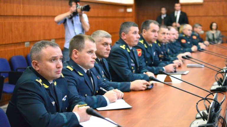 Moldova puts end to crisis. New Defense Minister of Moldova pledged to bring changes