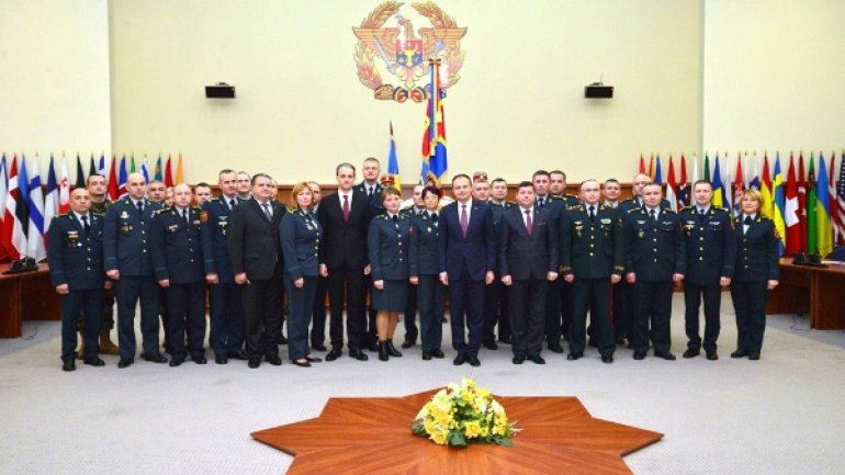 Moldova puts end to crisis. New Defense Minister of Moldova pledged to bring changes