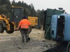 Truck carrying sand overthrown near Edineț as driver lost control