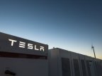 Elon Musk's gamble paid off again. World's largest battery installed in Australia in less than 100 days