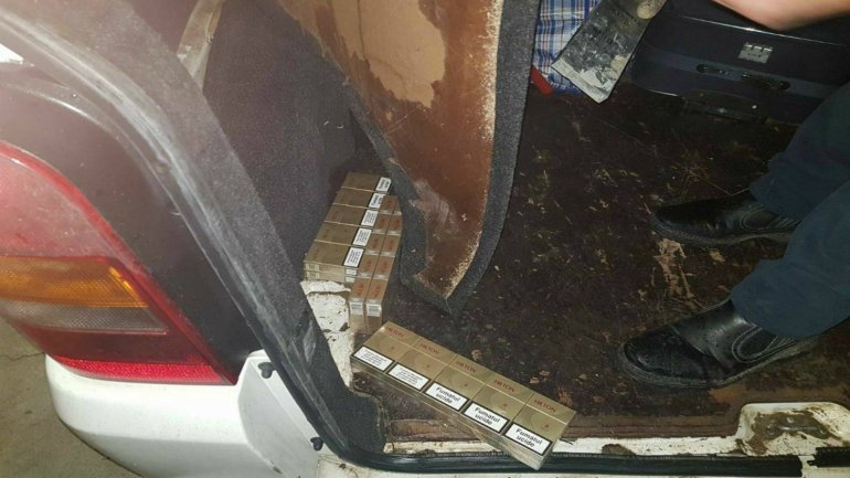 Two men caught attempting to smuggle cigarettes to Romania at Sculeni customs