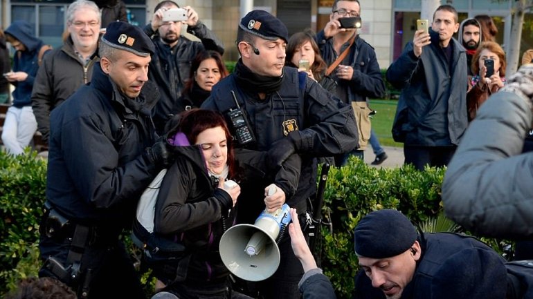 Protesters blocked streets across Catalonia to demand freedom of jailed pro-independence politicians 