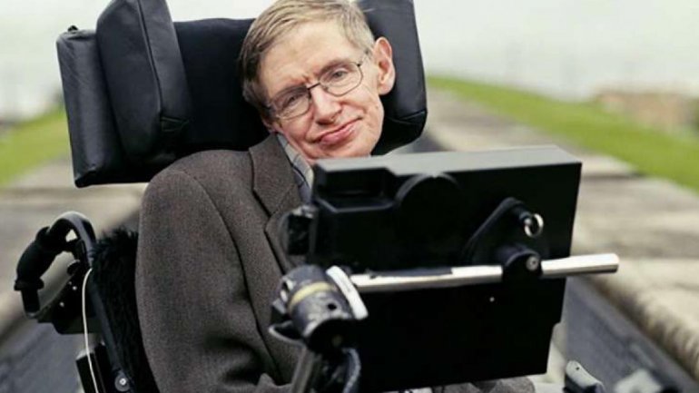 Stephen Hawking warns that Earth has less than 600 years left