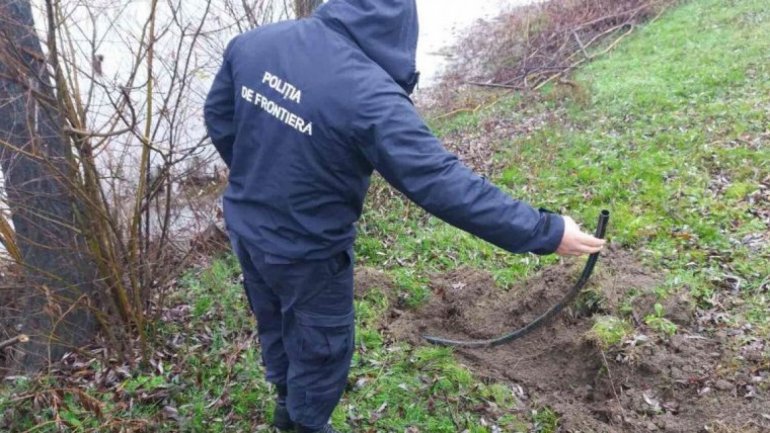 Hosepipe found hidden beneath Dniester river meant to illegally transport alcohol form Moldova to Ukraine 