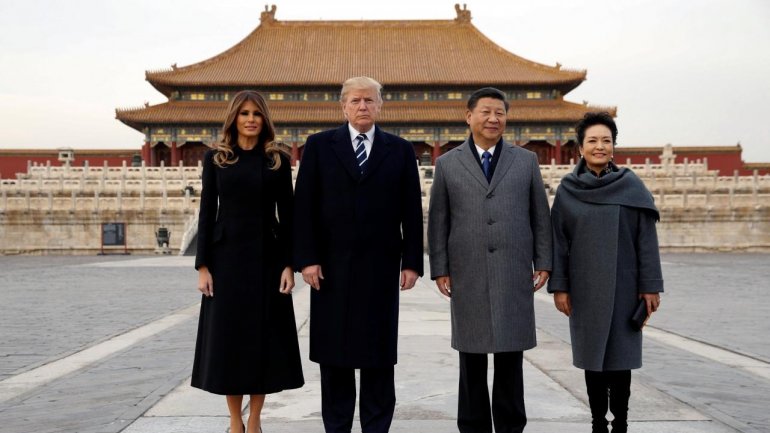 U.S President and First Lady visited Forbidden City in their China visit (video)