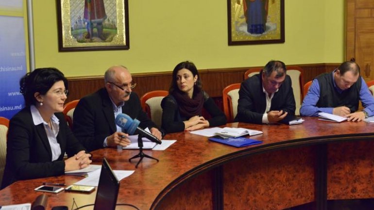 Silvia Radu warns suburb City Halls of budget cuts, as they have not spent all allocated money