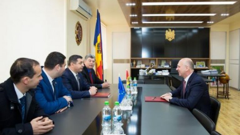 Pavel Filip and Cahul authorities discuss Government Reforms 