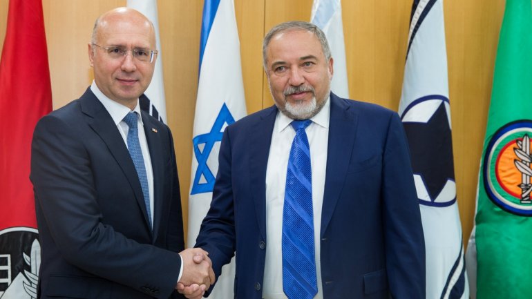 Pavel Filip met with Israel's Defense Minister and suggested a Technico-Military collaboration agreement