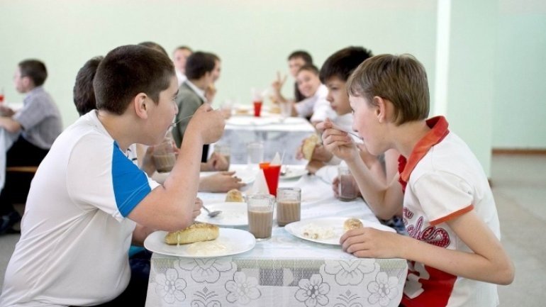 Education Ministry to bring about changes in schools' alimentary services  