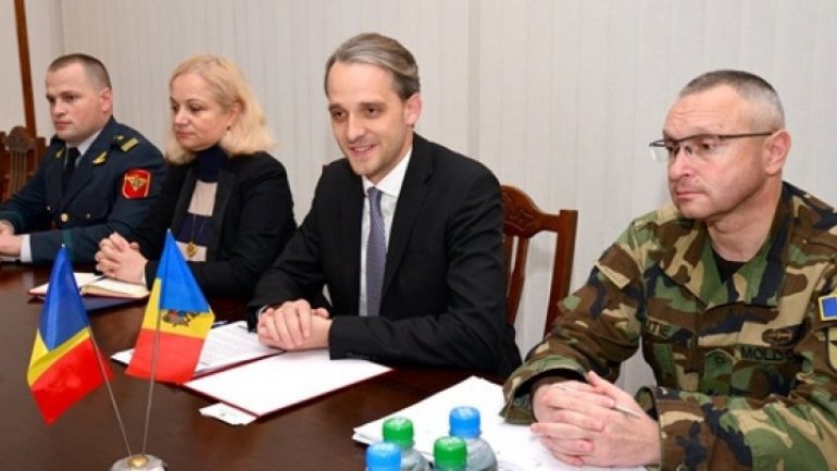 Defence Minister met Romanian Ambassador to Republic of Moldova