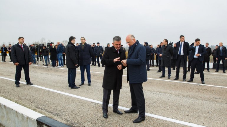 Dniester bridge reopened after a 25 year break