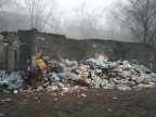 Bălţi locals suffer epidemic of unevacuated garbage for a week (Photoreport)