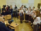 Over 200 children sung carols in Chisinau City Hall