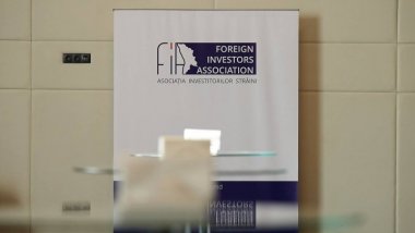 Foreign Investors Association Chairman urges businessmen to favor initiative to reduce pressure on entrepreneurs