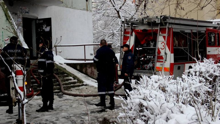 Flames took over an apartment block from Capital. No victims reported