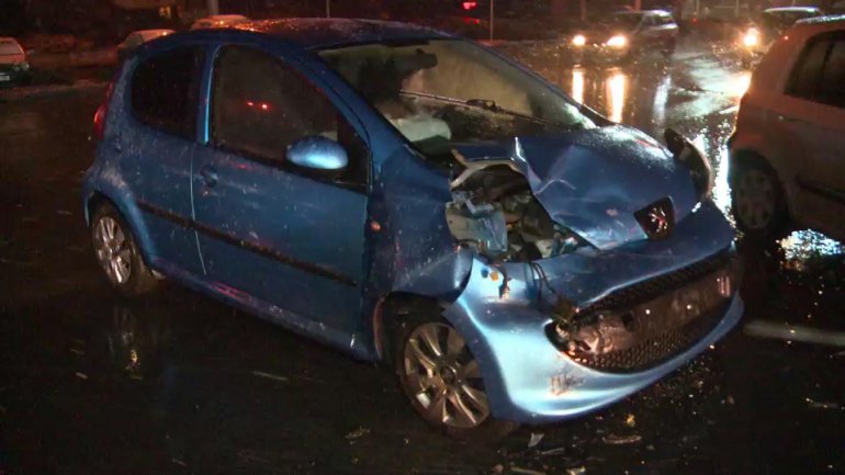 1 injured after nighttime car accident in Capital