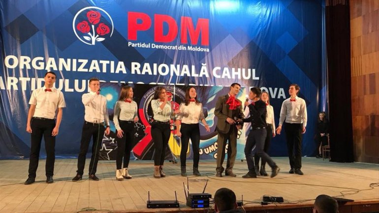 Democratic Youths of Cahul organized extraordinary contest The most humorous young people 