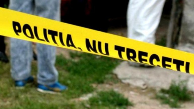 Tragedy in Telenesti: Old woman and her son stabbed and robbed by 19-year-old man