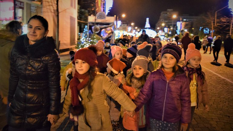 Iasi on Christmas - splendid fairy through tourist's eyes  