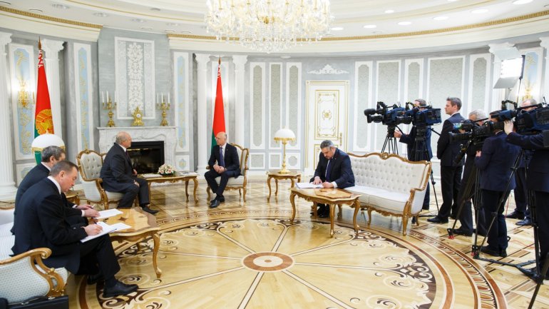 PM Pavel Filip met with President of Belarus, Alexander Lukashenko to speak of Moldova- Belarus relations