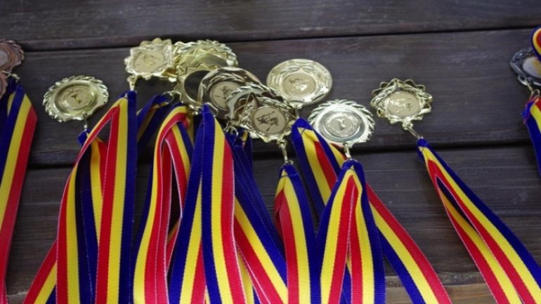 How many medals did Moldova win in European Youth Olympic Festival 