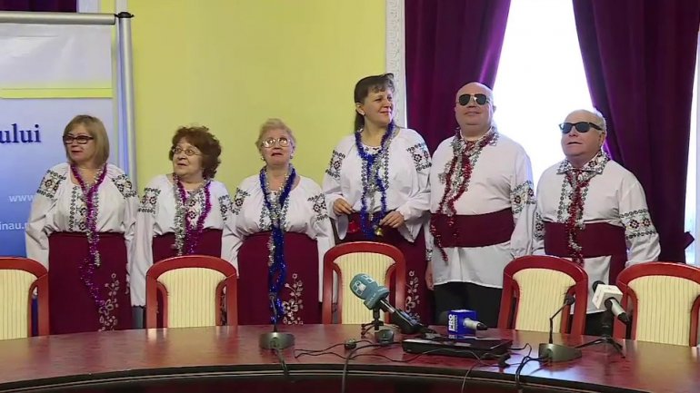 Carols were sung today in Chisinau City Hall