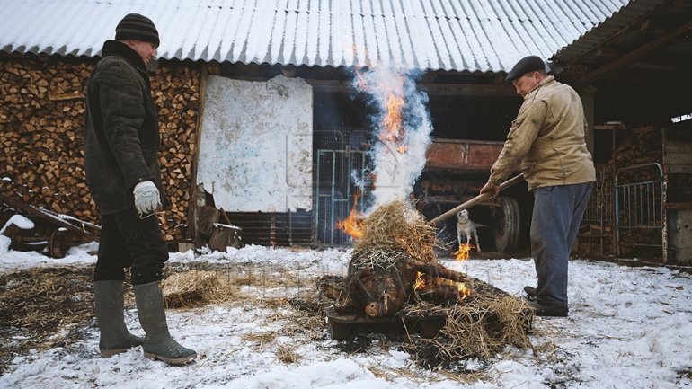 40 children from Rădeni gained the chance to experience the beauty of Christmas