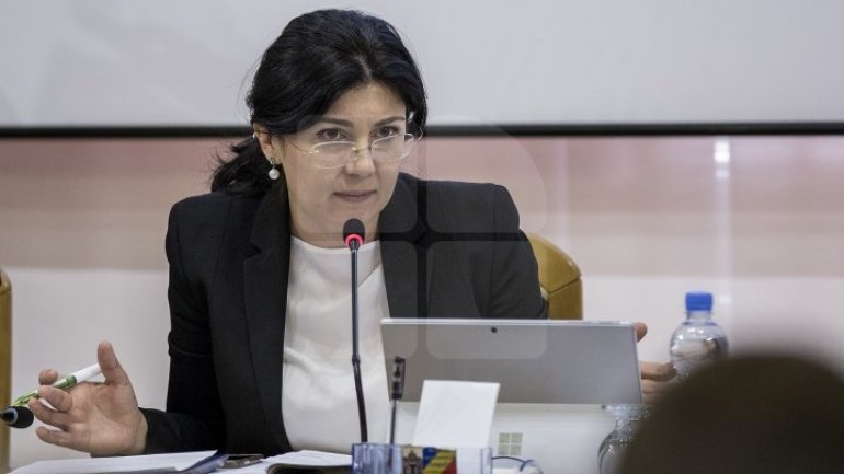 Silvia Radu requested head of bus garage, Iacob Capcelea, to resign