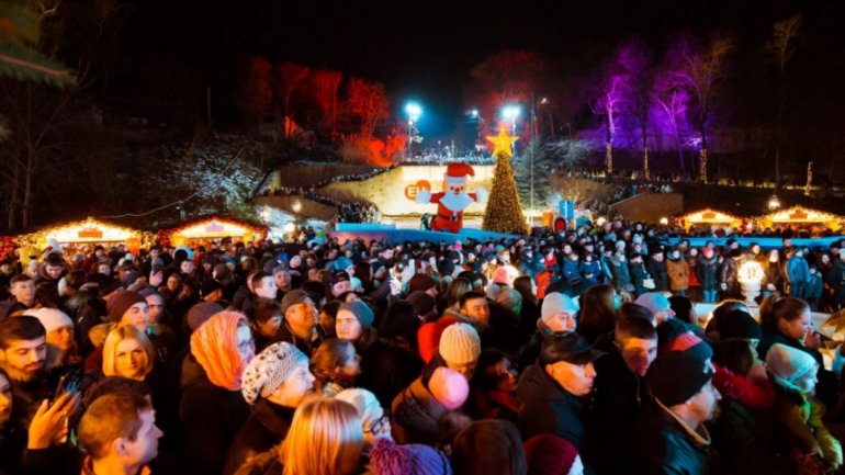 Fairy Tale in Orhei. Thousands of people gathered to attend Christmas Fair's inauguration