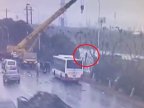 Heroic crane driver lifted all passengers in sinking bus