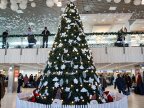 Christmas spirit at Chișinău International Airport. People are met with gifts and carols