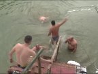 Border police celebrated Epiphany in cold water of Prut river (video)