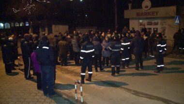 Morning protest in Puhoi village, Ialoveni district