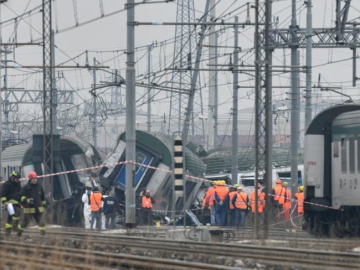 Train crash in Milan claimed lives of at least 3 people and injured around 10 more