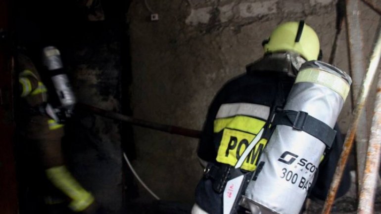 National hotel is on fire. Firemen and police are already there